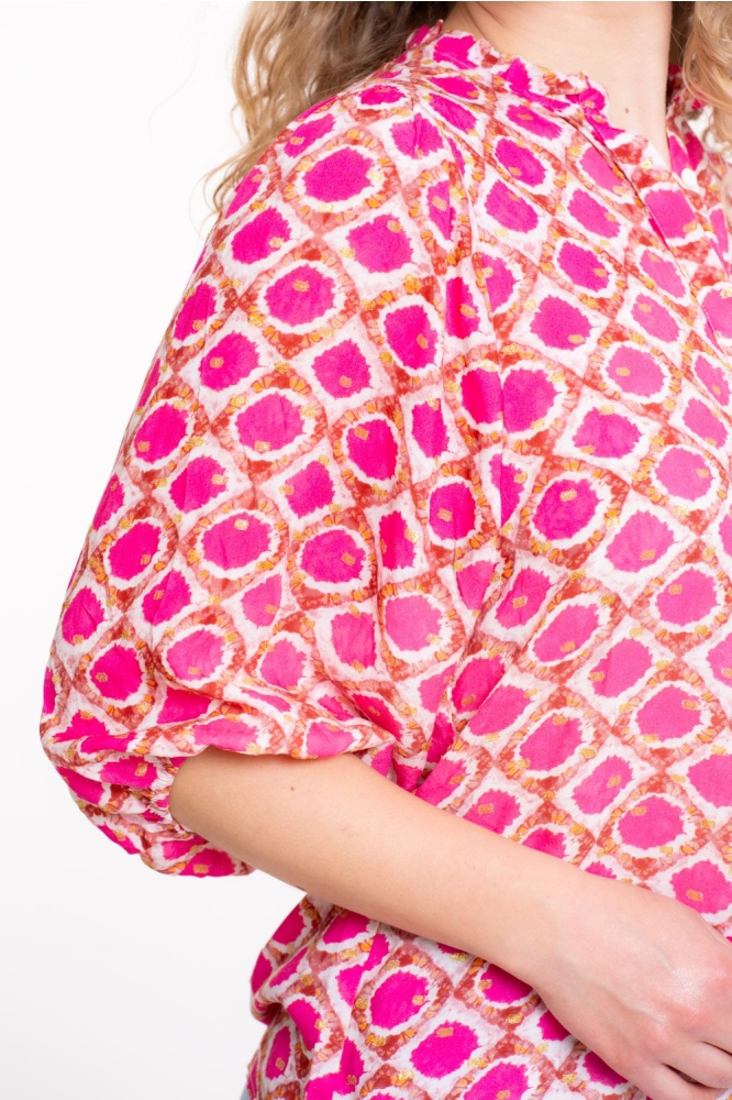 BLOUSE MET TILE MOTIEF 53459 20 000010 OFF-WHITE/FUCHSIA